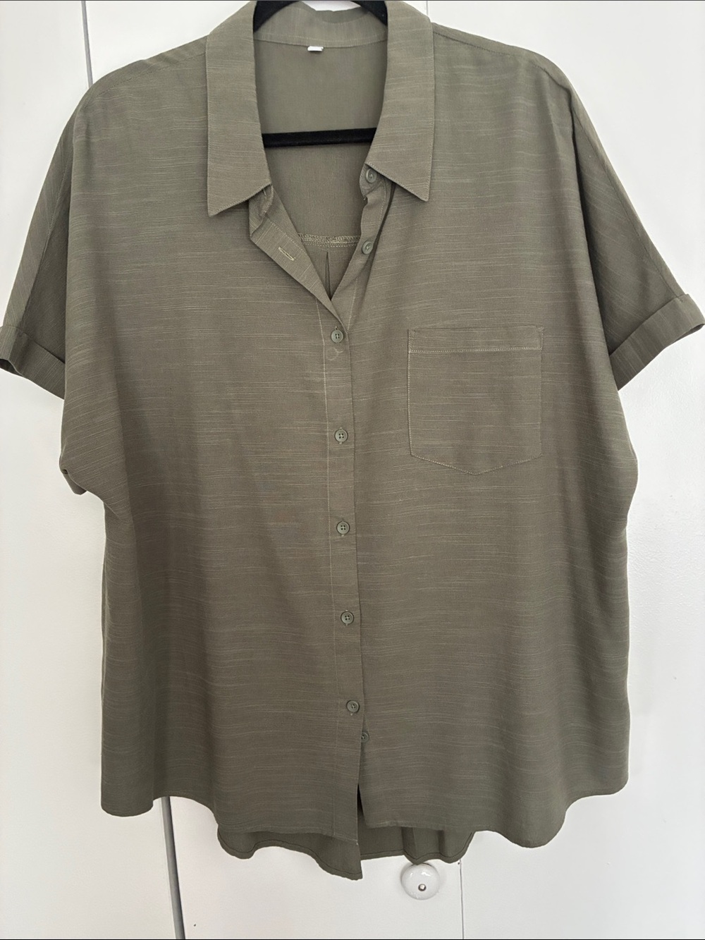 Relaxed Short-Sleeve Button-Up Shirt - Olive Green